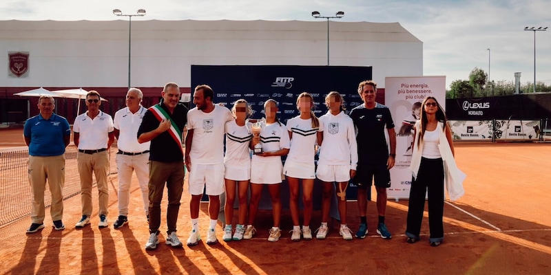 Tennis, il club La Meridiana vince a Treviso lo scudetto U14 femminile. Panatta: "Tre giorni di vero tennis"