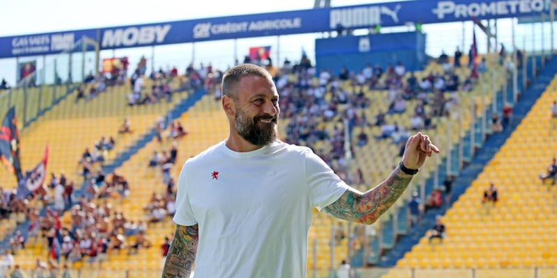 Perché il Genoa ha confermato De Rossi: ora l’allenatore ha le idee chiare