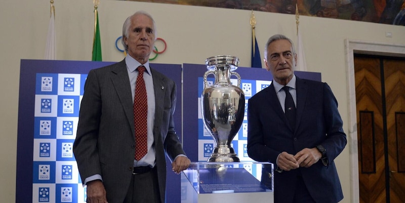 Il gesto nobile di Gravina: invitato da Malagò, non sarà all’Olimpico per Italia-Belgio
