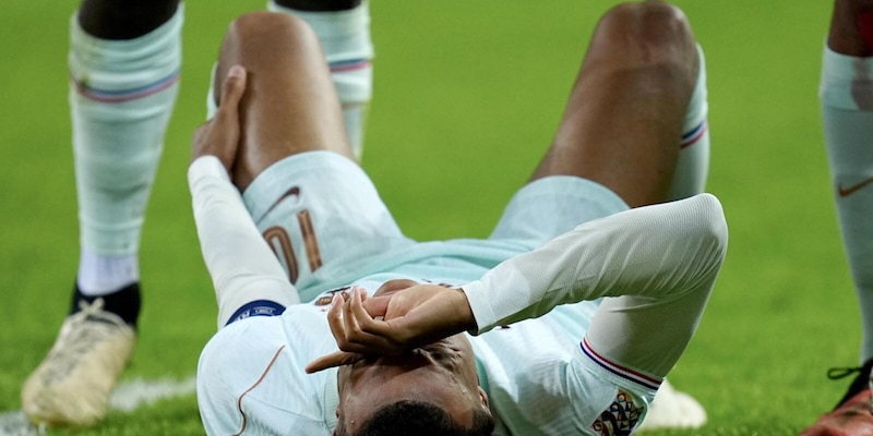 Mbappé segna e si fa male con la Francia: l'infortunio, come sta e cosa può succedere per Roma-Real Madrid