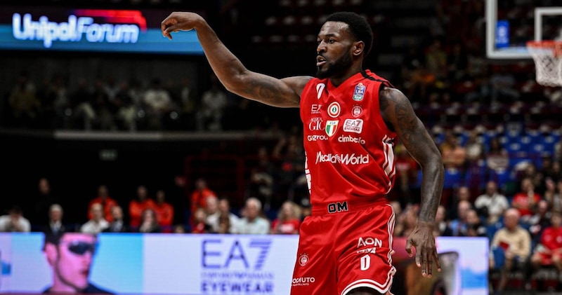Serie A, Burnell lancia Milano: l'Olimpia supera Trieste nel finale