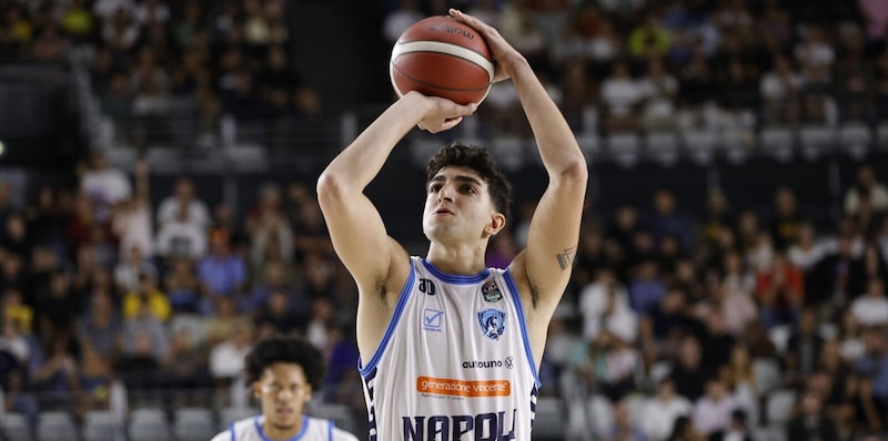 Napoli Basketball, l'intervista a Caruso: "È un orgoglio da napoletano. Coach Repesa..."