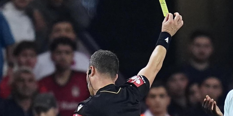 Scoppia Calciopoli in Turchia, arrestato il presidente degli arbitri con altre sei persone
