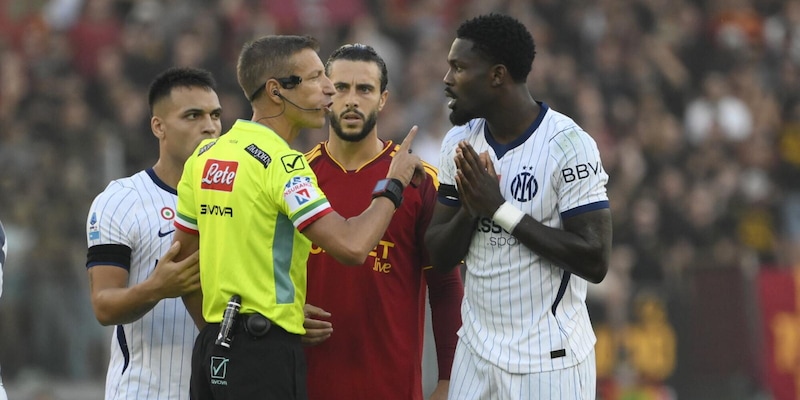 Serie A, più calcio grazie all'IFAB. E si aspetta il pallone con il microchip