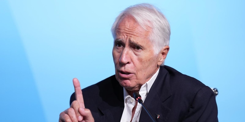 "Giù le mani da Malagò": Cio e Uefa avvertono Coni e politica, l'Euro 2032 è a rischio
