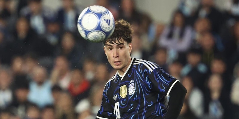 Soulé, debutto con l'Argentina tra le polemiche: "Non è un buon esempio, dovrebbe essere punito"