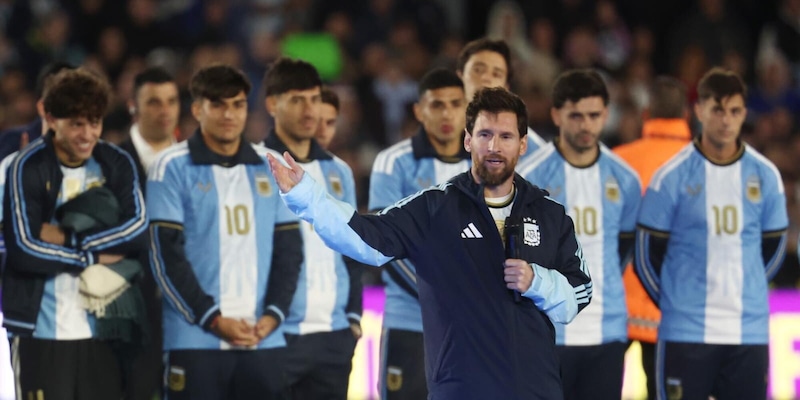 Il discorso del Re: "Il giorno più triste. Penso a mio padre". Le ultime parole di Messi con la maglia dell'Argentina (e una stoccata finale)