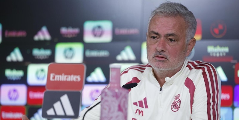Mourinho attacca in conferenza: "Se fischieranno Mbappé sarà una vostra vittoria"