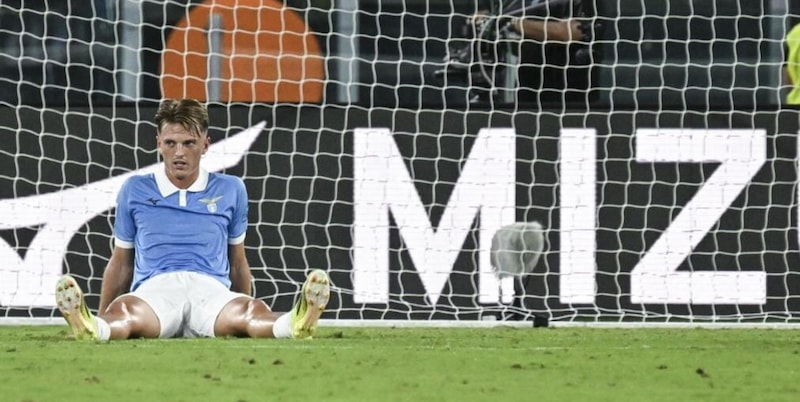 Lazio, Gudmundsson valuta il rientro a metà novembre. Migliorano Rovella e Marusic