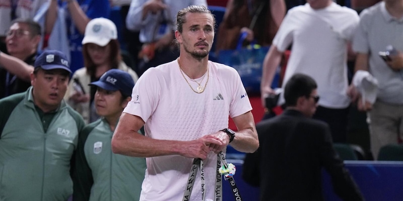 Zverev sconfitto da Davidovich-Fokina a Shanghai: sorpasso a Sinner rimandato? Ecco cosa cambia