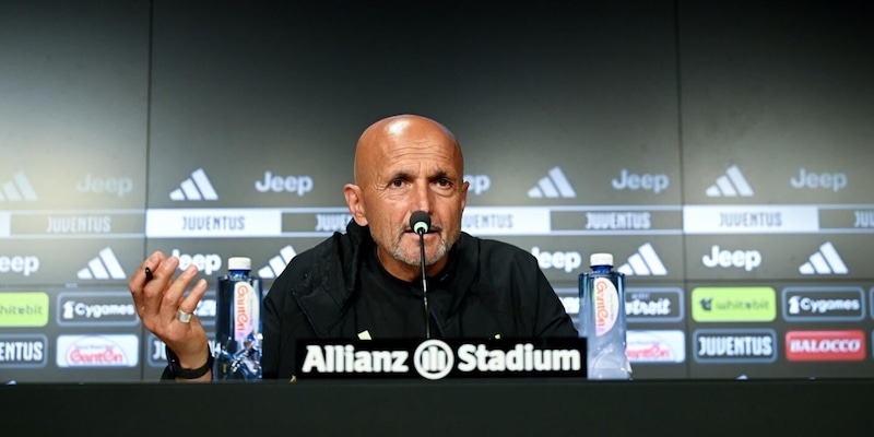 Spalletti elogia la Lazio: "Gattuso è il più bravo tra tutti noi". Poi torna sul rosso insieme a Pisacane