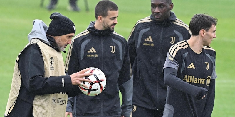 Spalletti e il dialogo nello spogliatoio della Juve: il Rennes ora è un banco di prova