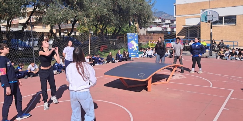 Teqball per unire: Lazio e Olympiacos insieme per uno sport accessibile e senza barriere