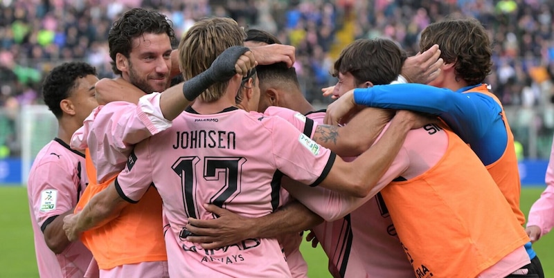 Palermo, continua la fuga in vetta: Carrarese superata 2-1
