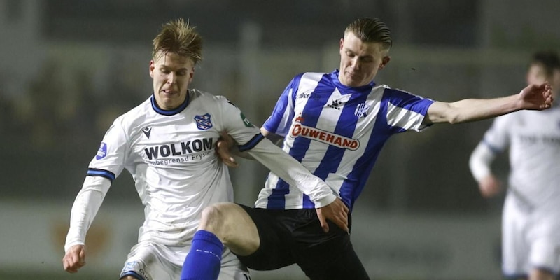 Milan Zonneveld, dalla fabbrica al contratto in Eredivisie