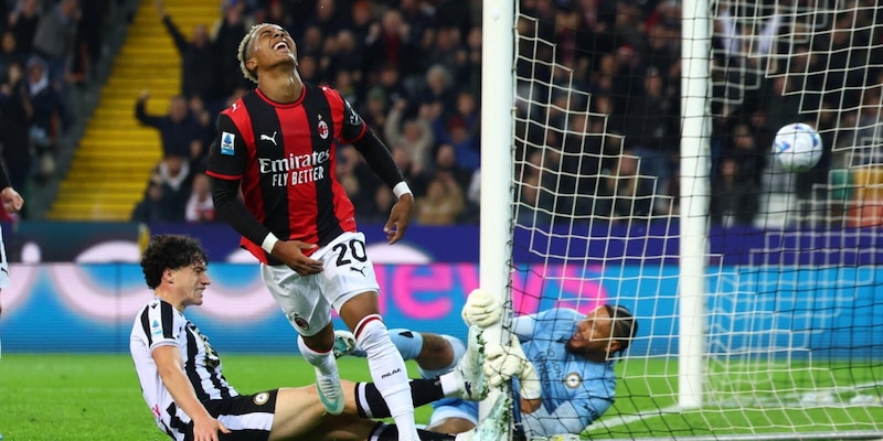 Modric inventa, Pulisic e Hutchinson segnano: il Milan supera l'Udinese e aggancia la Roma in classifica