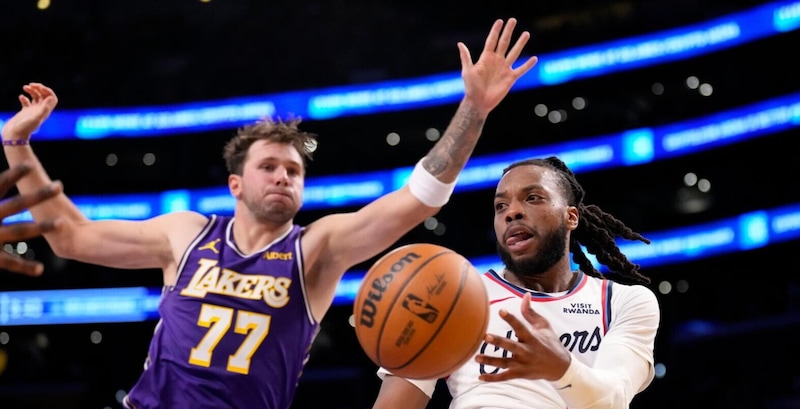 Nba, Doncic non basta ai Lakers. Primo successo per i Knicks