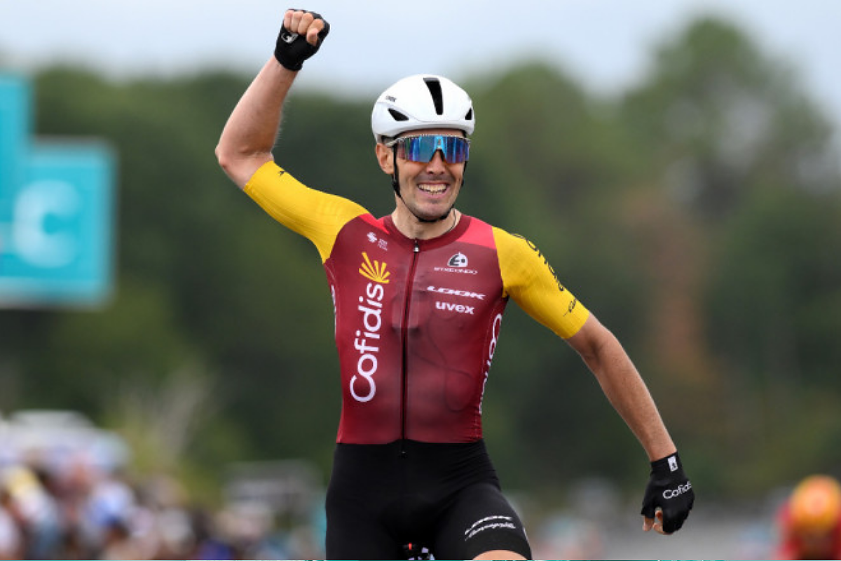 Aranburu fa il numero alla Bretagne Classic: Borgo terzo, Magnier finisce in ambulanza