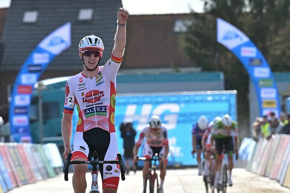 HG Cross Dendermonde: Vanthourenhout firma il dominio Pauwels