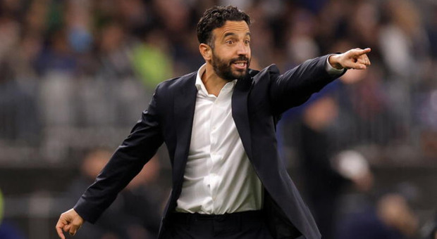 Mercato Milan, spunta El Ouahdi per la fascia. Gimenez può andare al Porto