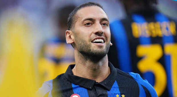 Calhanoglu trascina l'Inter ma il futuro è un rebus: addio nel 2027 o rinnovo?