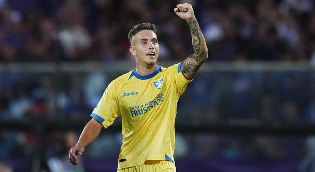 Antonio Raimondo, chi è il bomber del Frosinone: il (non) predestinato che a suon di gol ora spera nella chiamata di Mancini