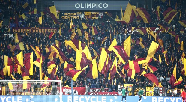 Torino-Roma, trasferta vietata ai tifosi giallorossi: stop alla vendita dei biglietti per i residenti nella Capitale