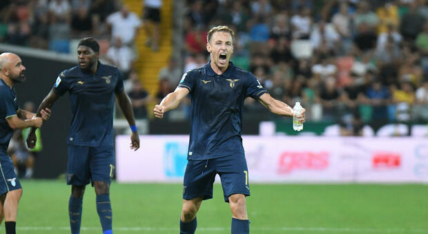 Udinese-Lazio 1-2, le pagelle: Frattesi (8) di un altro pianeta, Gudmundsson (7) da sogno, Vojvoda (5) fa e disfa