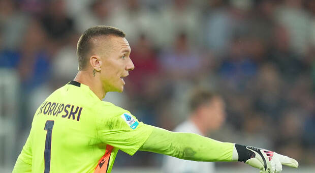 Napoli-Bologna, Skorupski finisce in panchina: «Ha fatto tardi alla riunione tecnica»