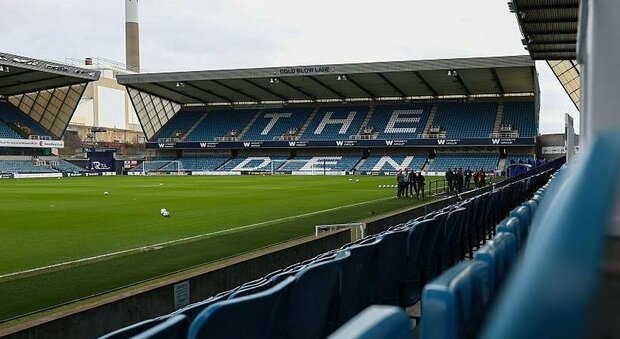 Millwall-West Ham, torna il Dockers Derby (vietato ai turisti). Scioperi, morti, feriti: ecco perché è il derby più violento al mondo