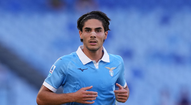 Lazio, data benaugurante per la Supercoppa, derby domenicale a pranzo. Patric verso Dubai, Cancellieri si fa male in vacanza