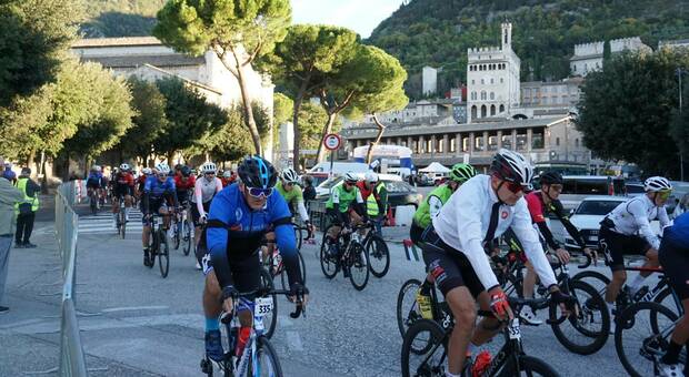 Ciclismo, ecco l'evento a Gubbio con i campioni olimpici: partecipanti e programma