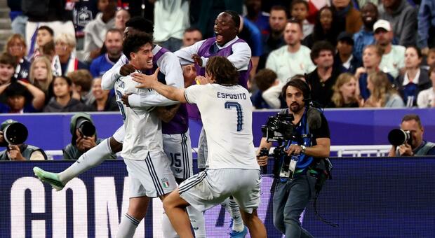 Francia-Italia 1-1, le pagelle: Bastoni (7,5) ancora decisivo, Kayode (7) si conferma, Olise (7,5) una perla, Donnarumma (8) fenomenale