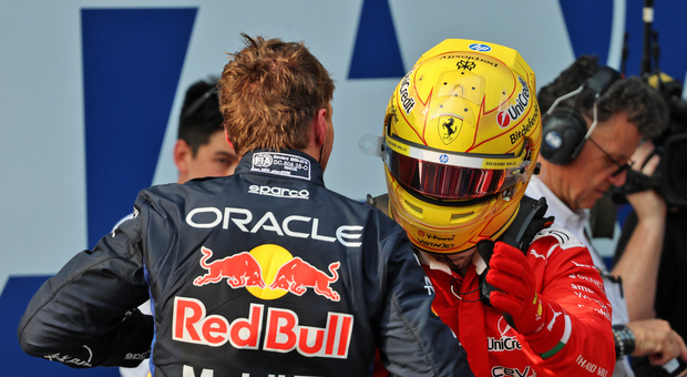 GP del Bahrain: Verstappen e Hamilton in prima fila, si riaccende la storica sfida tra due grandi campioni