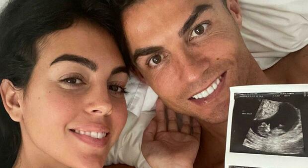 Caso Cristiano Ronaldo, Georgina attacca Jorge Jesus: «Non so come porti il nome di Cristo». Poi cancella tutto