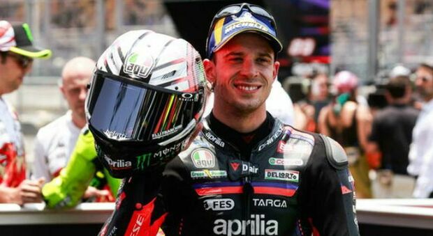 MotoGP Indonesia, pagelle: Bezzecchi ritrovato (9), Acosta spettacolare (7), Marquez calcolatore (6). Bagnaia? Anonimo (5)