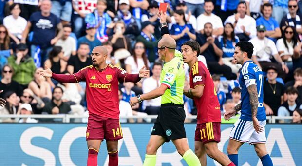 Como-Roma moviola, fallo di Wesley su Diao? La decisione dell'arbitro, poi l'espulsione diretta per Malen. Cosa è successo