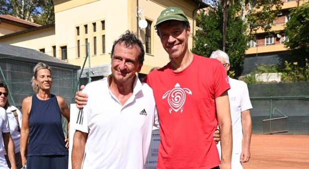 ?Racchette Gialle? ai giornalisti per il torneo di Poste Italiane: il match del fairpaly