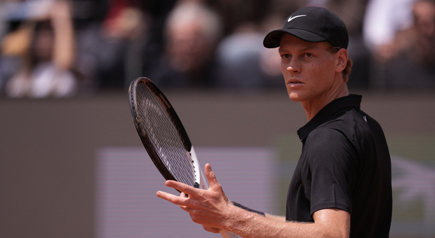 Sinner chiuderà l'anno da numero 2 al mondo: Zverev sicuro del sorpasso, Alcaraz rimane dietro