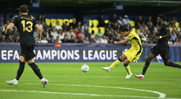 Villarreal-Napoli 3-1, le pagelle: Rrahmani (6,5) non basta, Politano (4,5) errore grave, Mikautadze e Oluwayesi (7)
