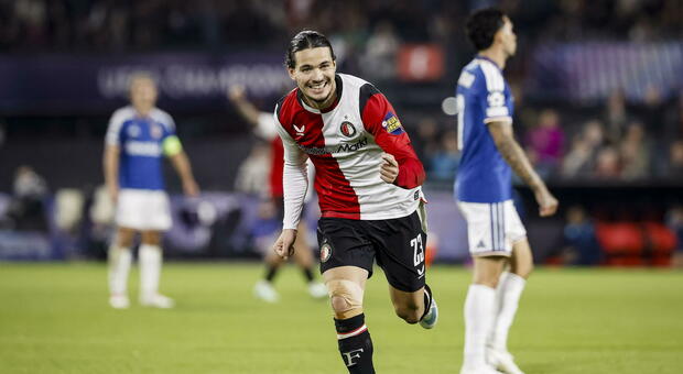 Feyenoord-Como 3-2, le pagelle: Diao (7) illude Fabregas, Nico Paz (5) troppo timido, Sanchez (4) sfortunato, Moussa (8)