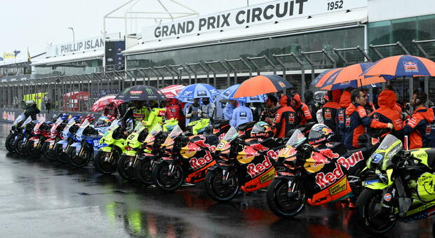 Moto Gp, la gara in Australia annullata per maltempo: pioggia persistente e scarsa visibilità