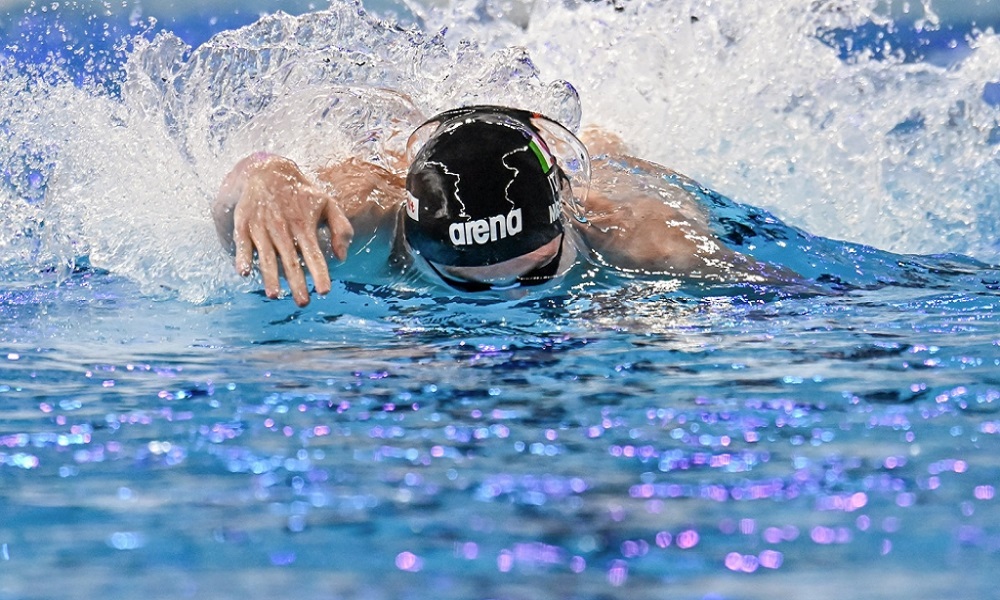 Nuoto, risultati batterie 13 agosto: Quadarella in scioltezza nei 1500 sl, figuraccia della 4×100 sl