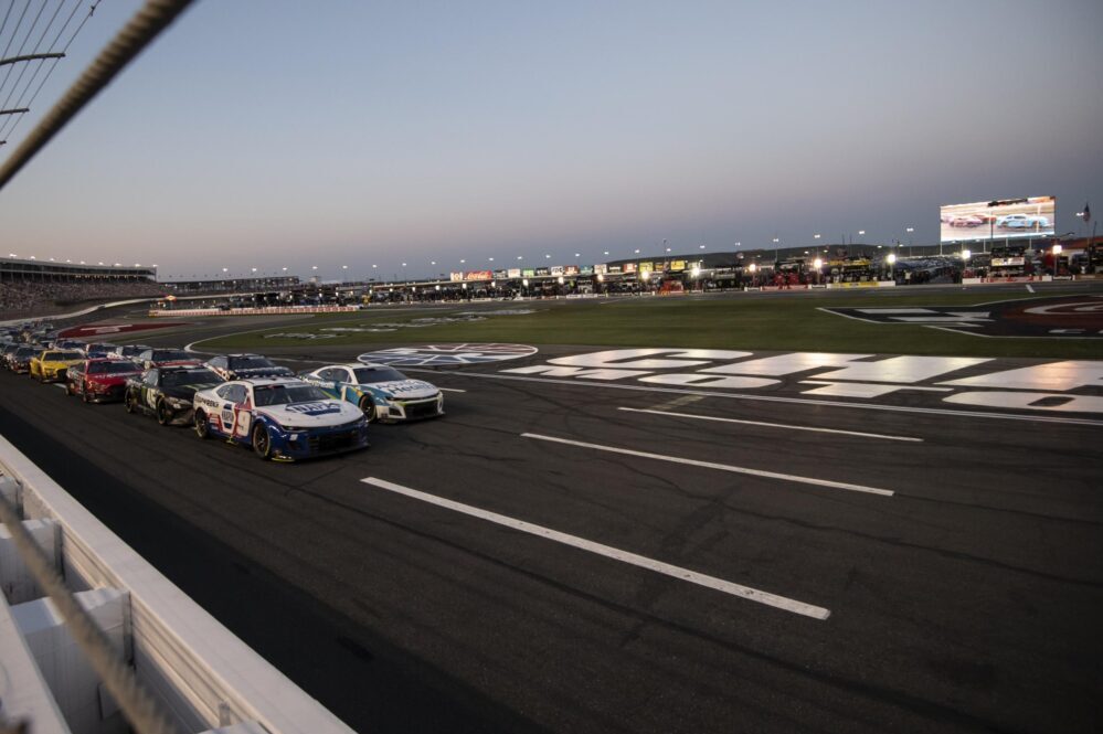 NASCAR, il ‘ROVAL’ cede il posto all’Oval. Larson sempre leader della Chase