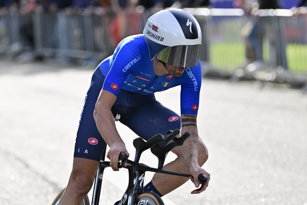 Ciclismo, Cattaneo e Frigo tentano il colpo nella cronometro degli Europei. Non ci sarà Evenepoel