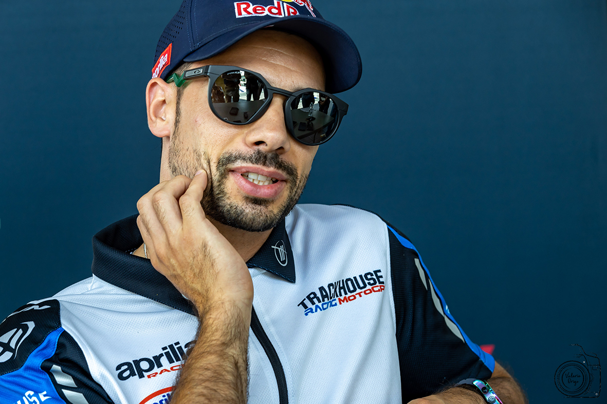 MotoGP, Miguel Oliveira: “Marquez è il più grande di sempre. Fra i giovani non c’è nessuno che possa sfidarlo”