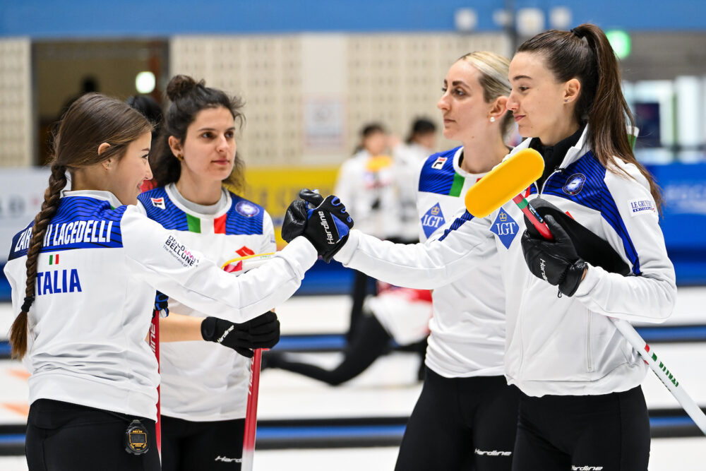 Curling, Stefania Constantini spalle al muro: il team Lacedelli è avanti 2-0 nella finale che vale gli Europei