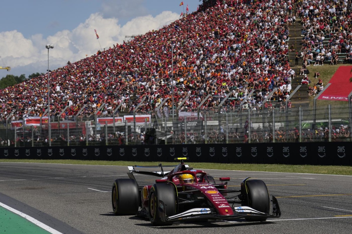 F1: l’ipotesi Imola per il “Gran Finale” del Mondiale 2026 si raffredda. Intanto però arrivato i test Ferrari