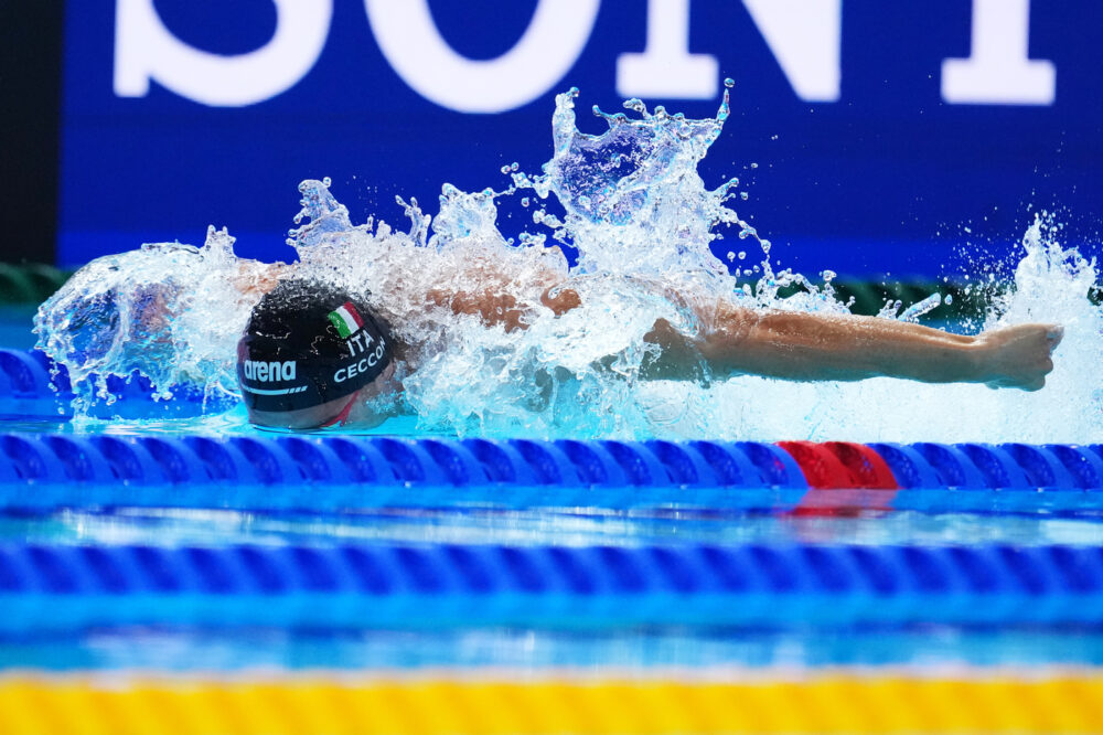 Thomas Ceccon resta a 4 centesimi dal podio nella finale dei 50 farfalla. Oro per Kornev