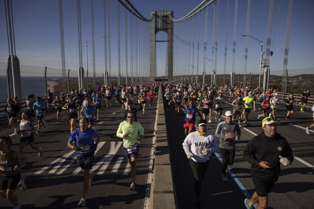Cambia il percorso della Maratona di New York: la modifica del tracciato e i motivi